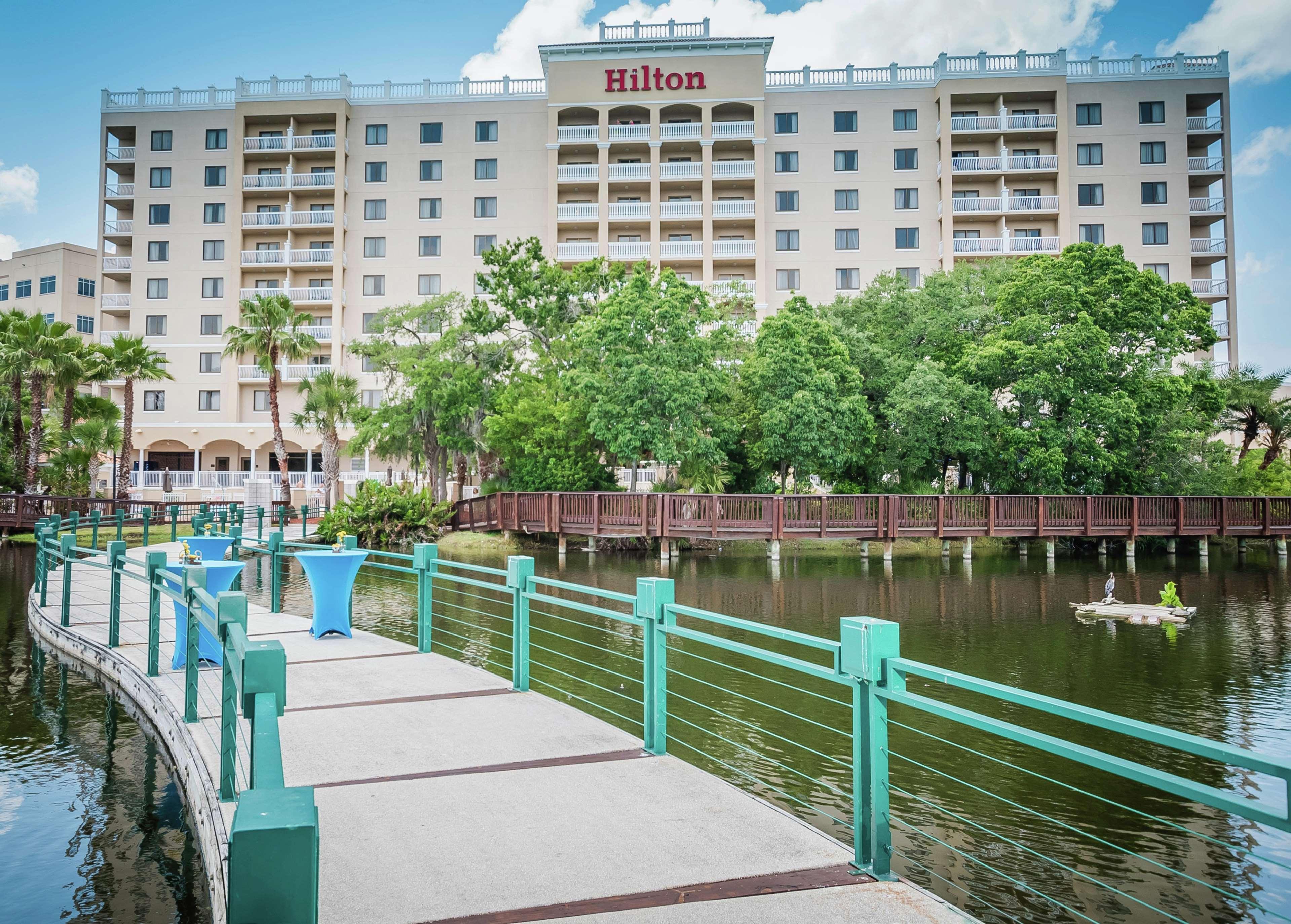 Hotel Hilton St. Petersburg Carillon Park Esterno foto