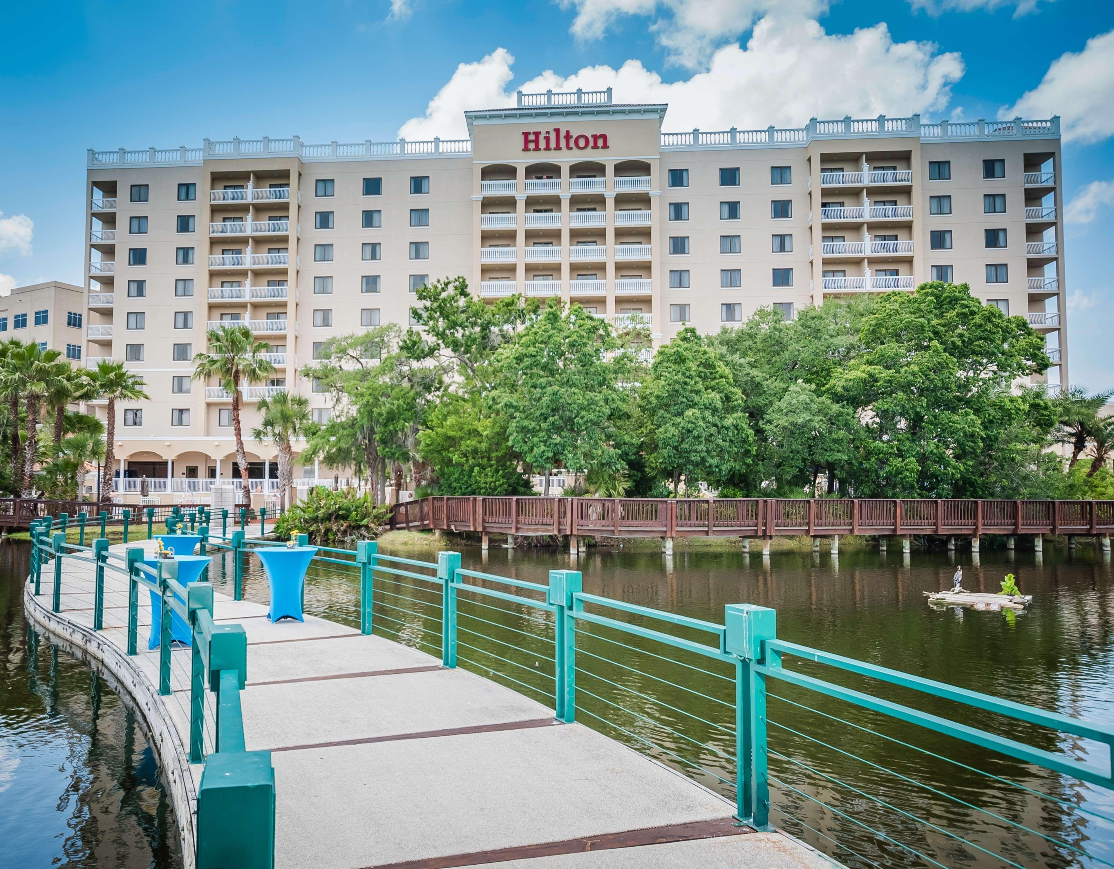 Hotel Hilton St. Petersburg Carillon Park Esterno foto