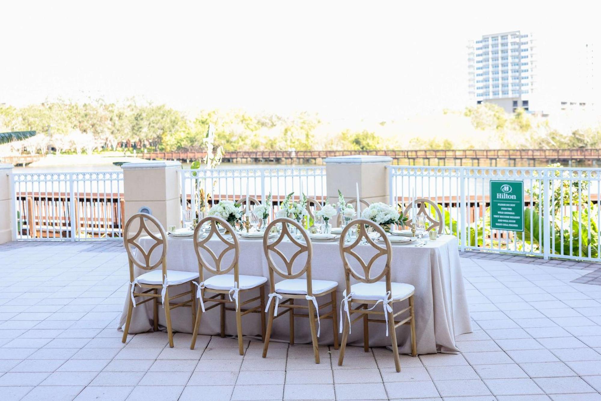 Hotel Hilton St. Petersburg Carillon Park Esterno foto